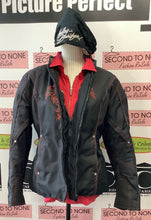Cargar imagen en el visor de la galería, Chaqueta Biker Flame Con Armadura (XXL)