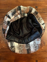 Charger l'image dans la galerie, Brown Plaid Newsboy Cap (One Size)
