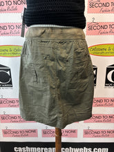 Cargar imagen en el visor de la galería, DASH Green Midi Skirt (Size M)