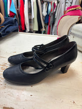 Load image into Gallery viewer, Naturalizer NIB Mary Jane Heel (Size 7.5)