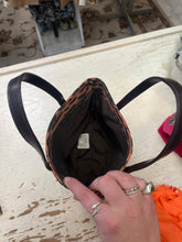 Cargar imagen en el visor de la galería, Animal Print Mini Tote