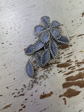 Charger l'image dans la galerie, Blingy Grey Floral Fascinator