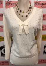Load image into Gallery viewer, Jacques Vert Pearl Embellished Sweater (Size M)