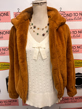 Load image into Gallery viewer, Light Brown Faux Fur Jacket (Size M)