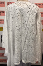 Load image into Gallery viewer, White Eyelet Batwing Cover (One Size)