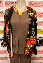 Load image into Gallery viewer, Black & Colourful Floral Print Jacket (Size M)
