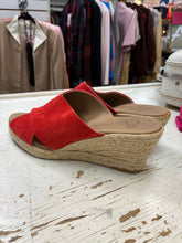 Charger l'image dans la galerie, Red Suede Wedge Espadrille Sandals (Size 9/EU 40)