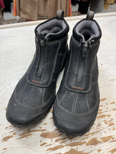 Cargar imagen en el visor de la galería, Clark’s Muckers Waterproof Ankle Boots (Size 10/Men’s 8)