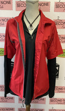 Load image into Gallery viewer, Elevate Women’s Sport Wear Vest (Size XL)