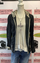 Load image into Gallery viewer, Gelco Snakeskin Chic Jacket (Size 40)