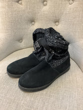 Load image into Gallery viewer, Skechers Fold Over Buckle Boots (Size 7)