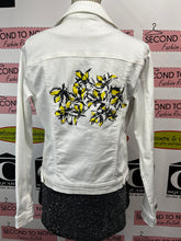 Load image into Gallery viewer, Yest White Denim Jacket with Yellow Flowers (Size 6)