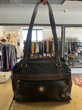 Charger l'image dans la galerie, Mouflon Black and Brown Shoulder Purse