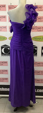 Cargar imagen en el visor de la galería, Vestido morado (L)