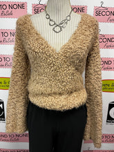 Load image into Gallery viewer, Free People Chunky Soft Knit Crop Sweater (Size XS)