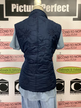 Charger l'image dans la galerie, DKR & Co Navy Embroidered Vest (Size XL)