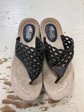 Load image into Gallery viewer, Cliffs Black & Tan Sparkly Wedge Sandals (Size 8)