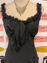 Cargar imagen en el visor de la galería, Algo Black Ruffled Senorita Dress (Size 10)