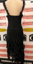 Cargar imagen en el visor de la galería, Algo Black Ruffled Senorita Dress (Size 10)