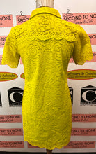 Cargar imagen en el visor de la galería, Banana Republic Chartreuse Dress (Size XS)