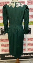 Load image into Gallery viewer, Vintage Custom Made Emerald Maxi Dress (Size S/M)