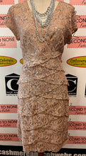 Cargar imagen en el visor de la galería, Jessica Soft Brown Lace & Sequin Dress (Size 14)