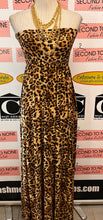 Cargar imagen en el visor de la galería, Strapless Animal Print Maxi Dress (Size S)