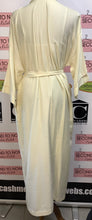 Load image into Gallery viewer, Vintage 2 PC Slip Dress With Robe (Size 36 Tall)