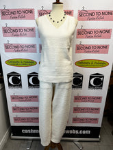 Charger l'image dans la galerie, Super Soft Tank Top (2 Colors)