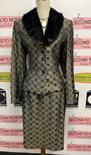 Charger l'image dans la galerie, Elegant Faux Fur Collar Jacket & Skirt Set (Size 12P)