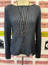 Cargar imagen en el visor de la galería, Cross Ribbed Liz Claiborne Sweater (Size XL)