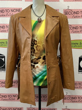 Cargar imagen en el visor de la galería, Vibrant Animal Blaze Zipper Top (Size 8)