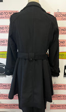 Cargar imagen en el visor de la galería, Cole Haan Belted Wool Pea Coat (Size 8)