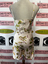 Cargar imagen en el visor de la galería, 100% Silk Floral Slip Dress (Size S)