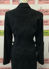 Cargar imagen en el visor de la galería, Vintage Lace + Lovely Blazer (Size XL)