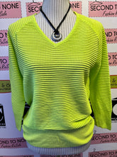 Charger l'image dans la galerie, Textured V-Neck Top (2 Colors)