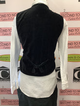 Load image into Gallery viewer, Vintage Vanheusen Woven Vest (Size M)