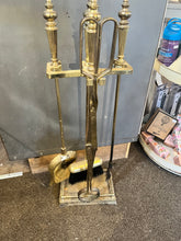 Load image into Gallery viewer, Antique Brass Fireplace Standing Tool Set (5-Pieces)