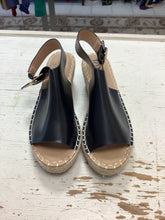 Charger l'image dans la galerie, TAXI Open Toe Wedge (Size 40)