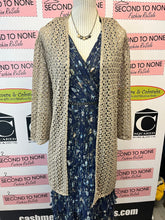 Charger l'image dans la galerie, NWT Navy Floral Maxi-Dress (Size L)