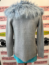 Cargar imagen en el visor de la galería, Light-Blue Faux Fur Sweater Jacket (Size XS)