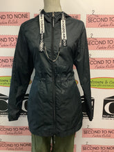 Load image into Gallery viewer, New Balance Hooded Weather Resistant Jacket (Size M)