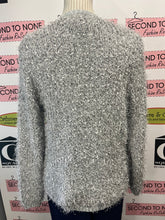 Cargar imagen en el visor de la galería, Silver Woven Eyelash Cardigan (Size S)