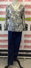 Cargar imagen en el visor de la galería, TanJay Ruffle Layer Top (Size M)
