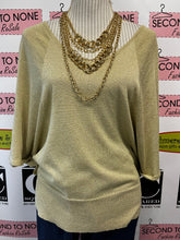 Cargar imagen en el visor de la galería, Golden Batwing Blouse (Size M)