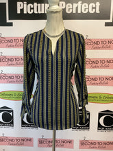 Cargar imagen en el visor de la galería, NWT Michael Kors Chainlink Blouse (Size S)