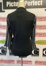Cargar imagen en el visor de la galería, Alia Petites Black Quilted Vest (Size S Petite)