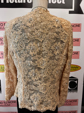 Load image into Gallery viewer, 100% Silk Lacy Jacket (Size 16)