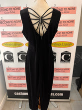 Load image into Gallery viewer, Vintage Jessica Web-Back Velvet Evening Dress (Size 16)