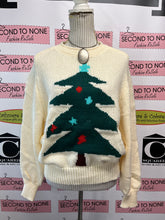 Cargar imagen en el visor de la galería, Cream Knit Christmas Tree Sweater